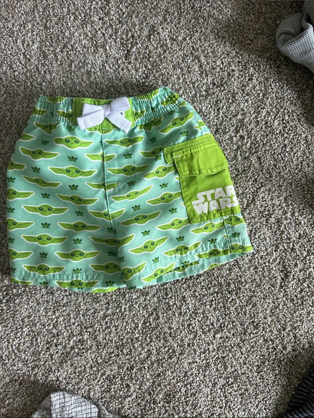 Star Wars Green Grogu Pattern Swim Trunks with Lime Pocket